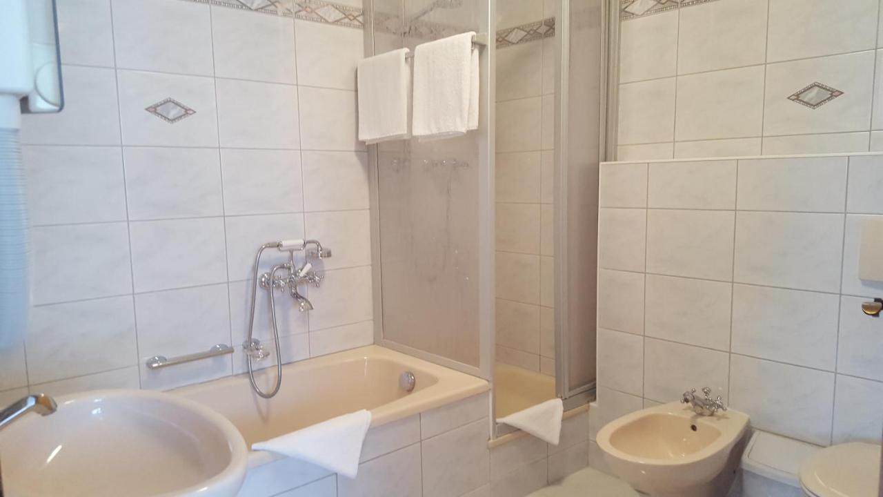 Hotel-Gasthaus Steiger Grafenthal Екстер'єр фото
